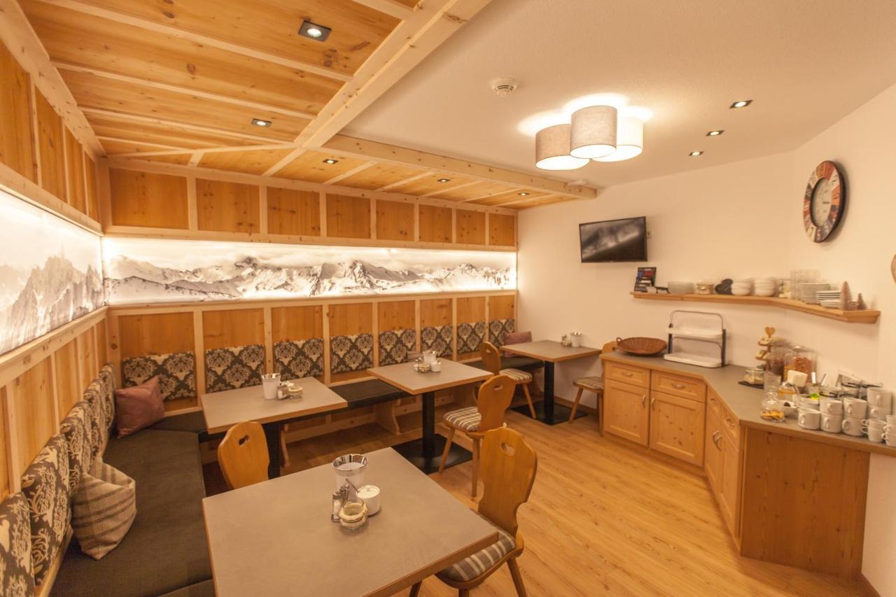 伊施格尔Haus Kuechelspitz住宿加早餐旅馆 外观 照片
